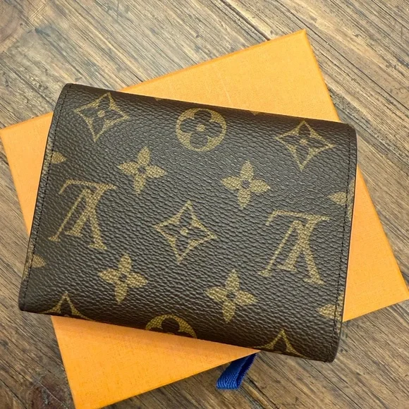 Louis Vuitton Victorine Wallet Ballerine Pink and Monogram - Picture 6 of 10